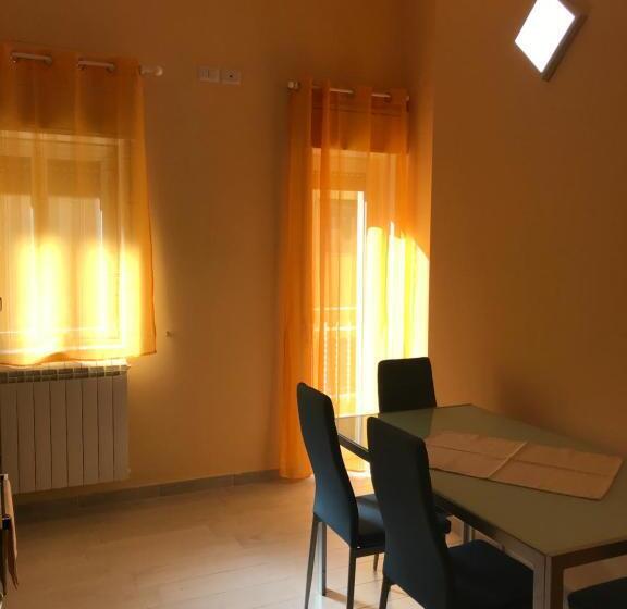 اتاق استاندارد با تخت بزرگ, B&b Trieste Caltanissetta