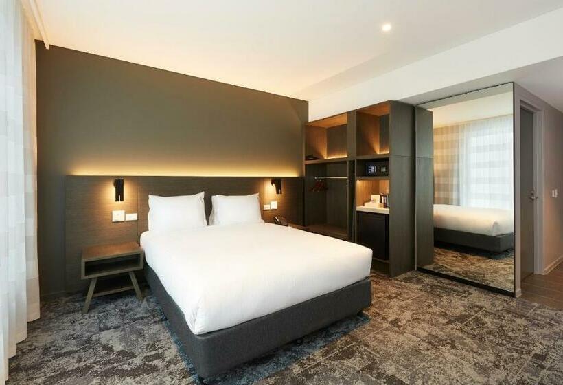 اتاق استاندارد برای معلولان, Holiday Inn Express Melbourne Southbank, An Ihg