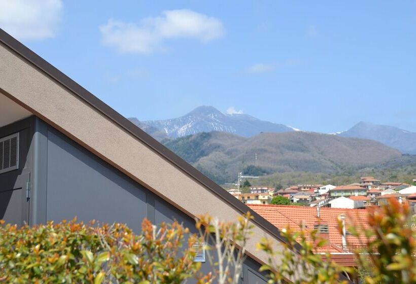 اتاق استاندارد با بالکن و چشم‌انداز دریا, Etna Sunrise B&b