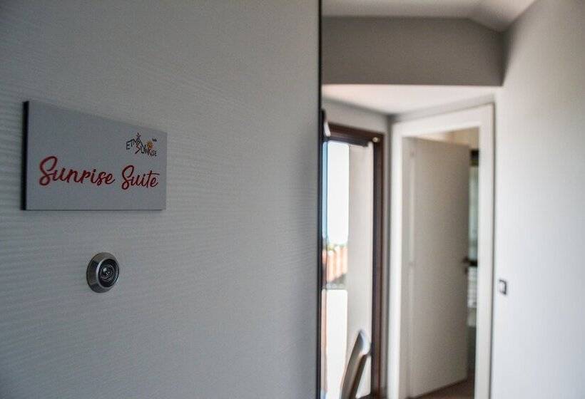 اتاق استاندارد با بالکن و چشم‌انداز دریا, Etna Sunrise B&b