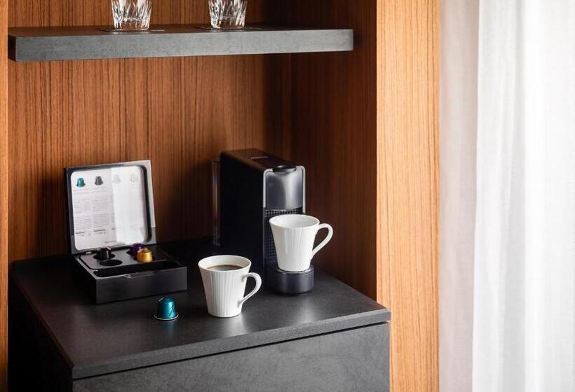 اتاق عادی, Mitsui Garden Hotel Jingugaien Tokyo Premier