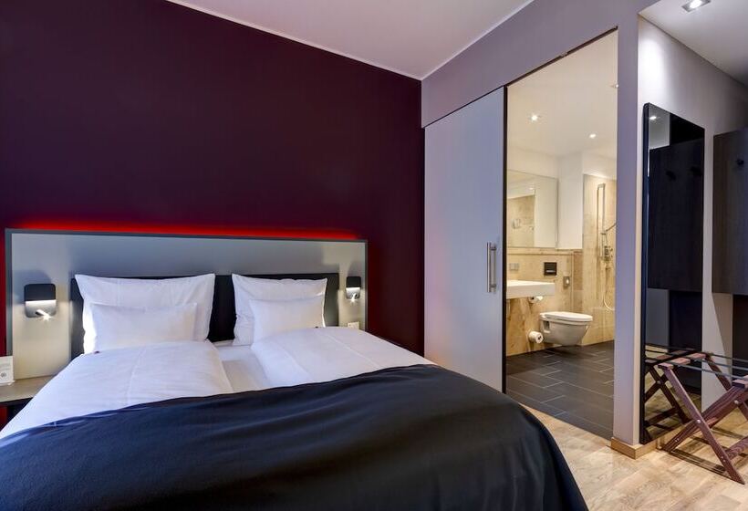 اتاق استاندارد, Qube Hotel Bahnstadt