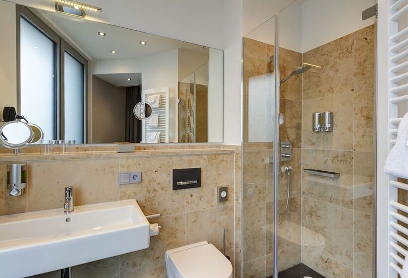اتاق سوپریور, Qube Hotel Bahnstadt