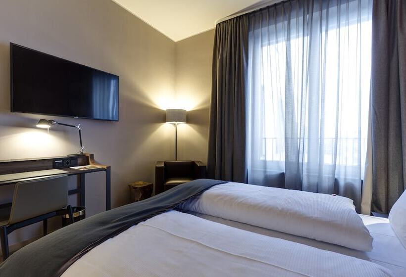 اتاق سوپریور, Qube Hotel Bahnstadt