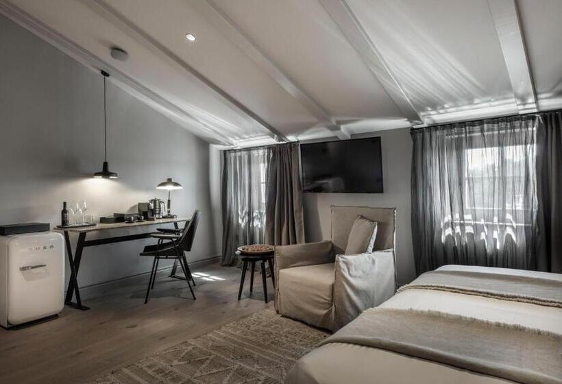 اتاق سوپریور, San Canzian Hotel & Residences   Small Luxury Hotels Of The World