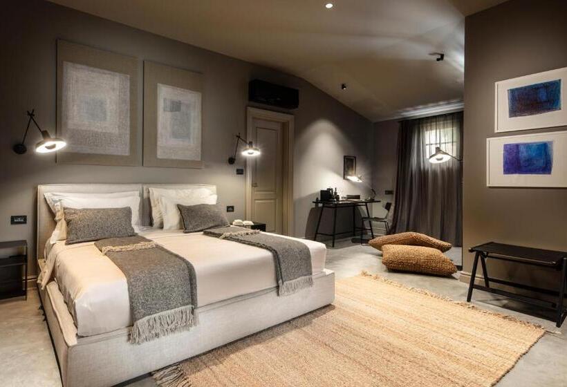 اتاق اجرایی, San Canzian Hotel & Residences   Small Luxury Hotels Of The World