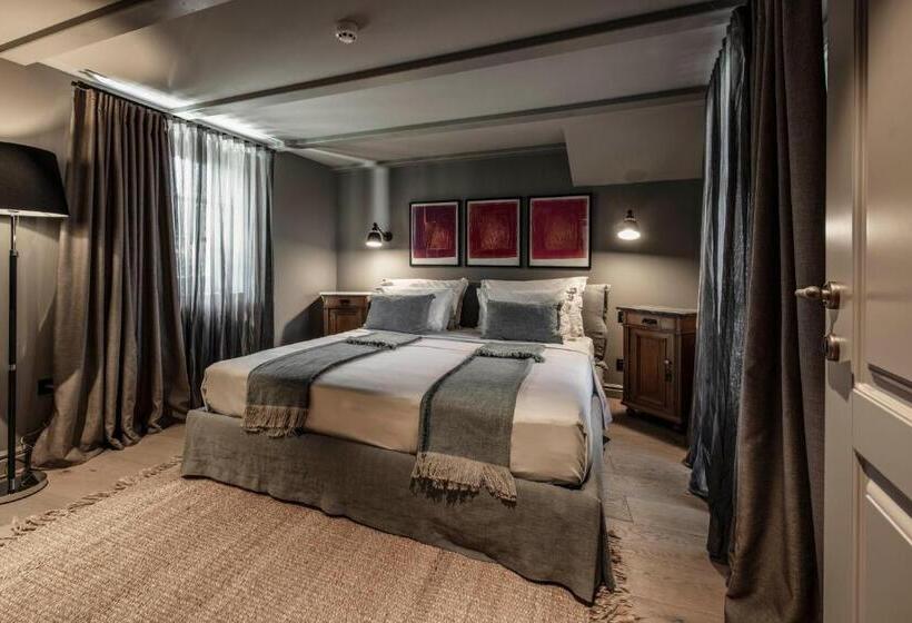 سوییت دوبلکس, San Canzian Hotel & Residences   Small Luxury Hotels Of The World
