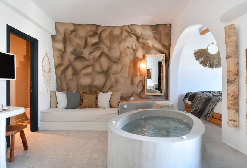 اتاق اساندارد با چشم‌انداز جانبی به دریا, Sandaya Luxury Suites