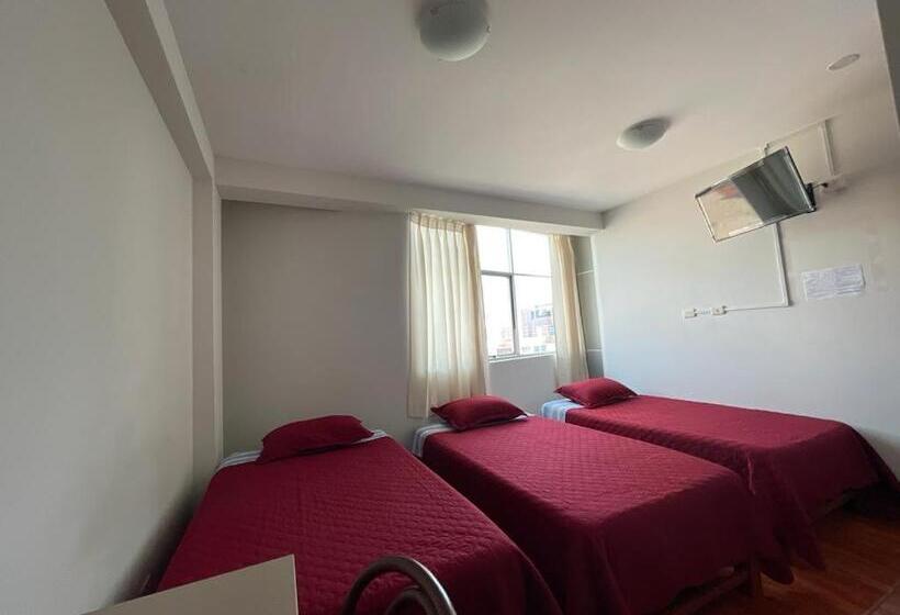 اتاق استاندارد سه نفره, Hostal Sotillo