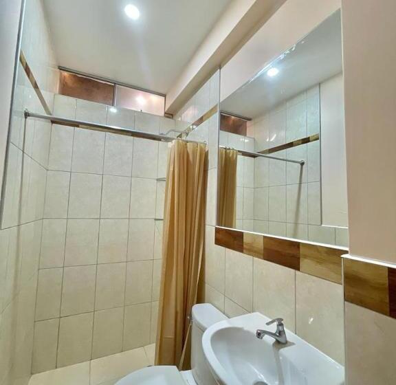 اتاق استاندارد سه نفره, Hostal Sotillo