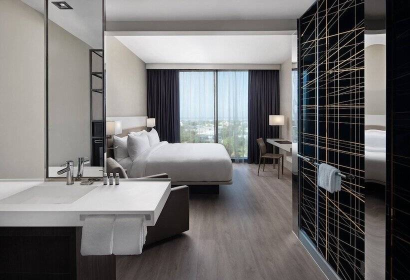 اتاق استاندارد با تخت دوبل, Ac Hotel By Marriott Kingston, Jamaica