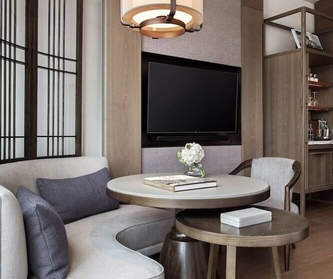 اتاق استاندارد با 2 تخت دوبل, The St. Regis Hong Kong