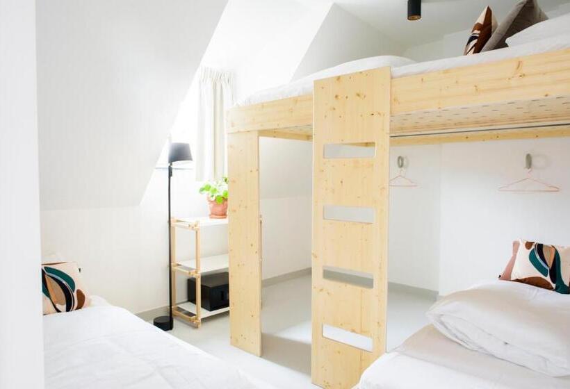 اتاق استاندارد چهار تخته, The Green Elephant Hostel & Spa
