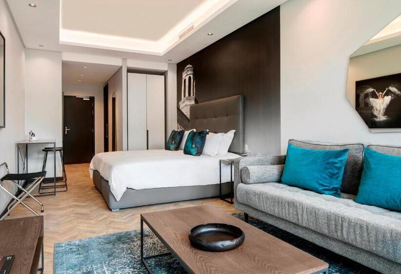 استودیوی لوکس, The Onyx Apartment Hotel By Newmark