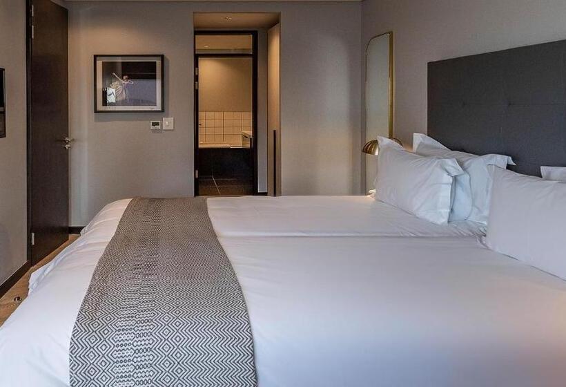 استودیوی استاندارد, The Onyx Apartment Hotel By Newmark