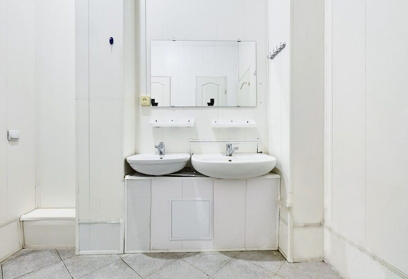 غرفة عائلية, Hostel Orange