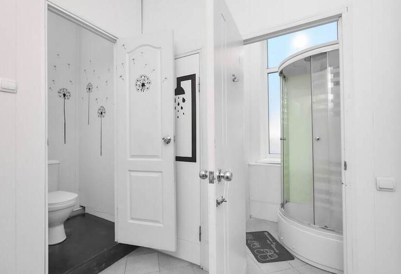 غرفة عائلية, Hostel Orange