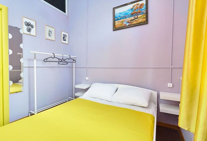 غرفة عائلية, Hostel Orange