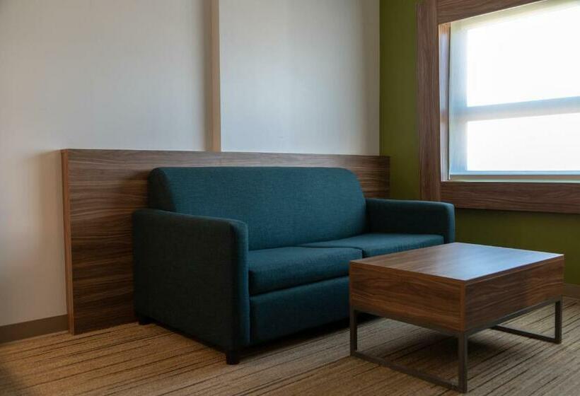 سوییت, Holiday Inn Express & Suites   Ensenada Centro, An Ihg