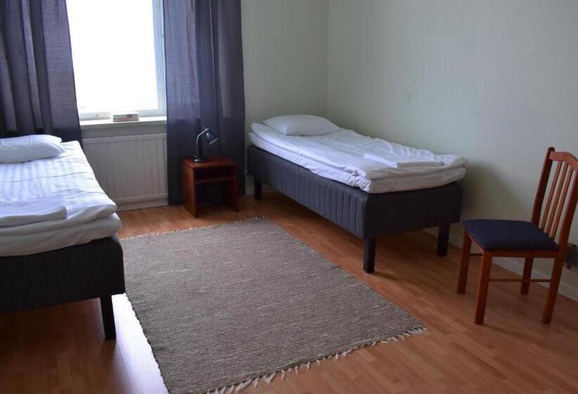 اتاق استاندارد با سرویس بهداشتی مشترک, Kartanohostel Annacatharina