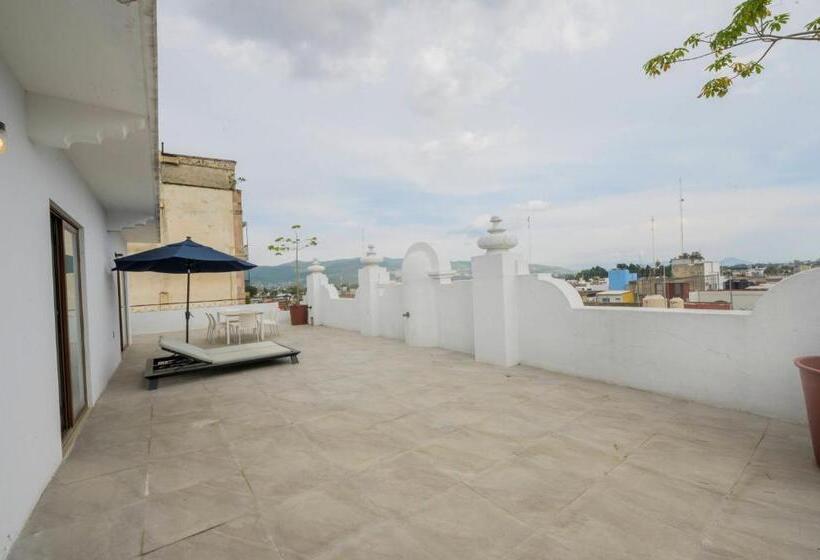 سوئیت پرزیدنت, Suites De La Parra