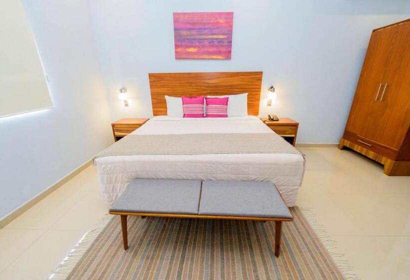 سوییت لوکس, Suites De La Parra