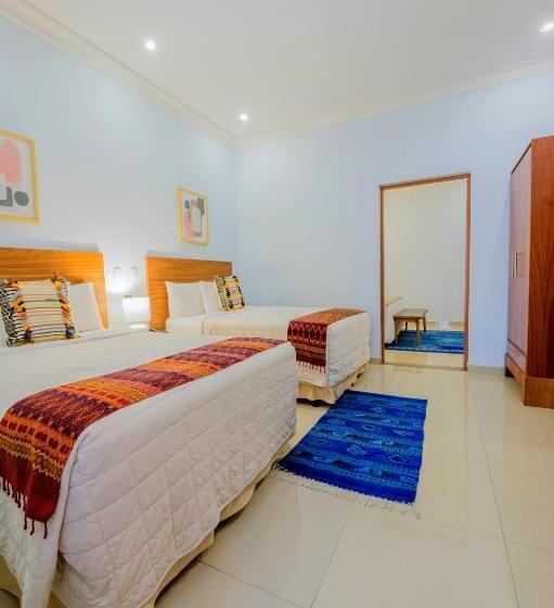 سوییت جونیور لوکس, Suites De La Parra