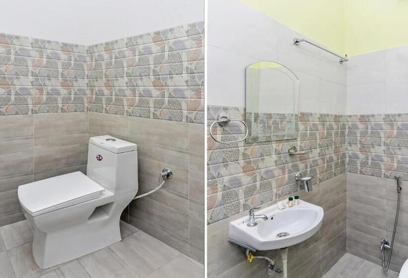 Habitació Triple Clàssica, O Suraj Villa