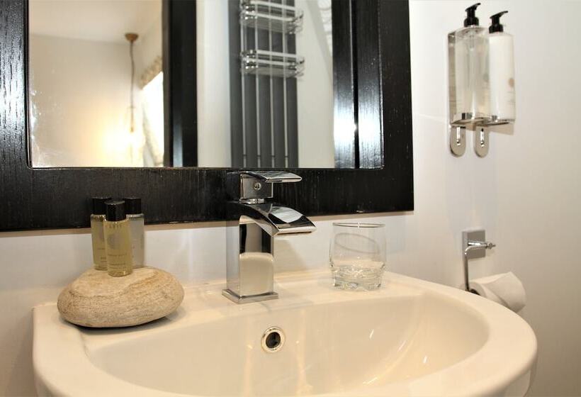 اتاق لوکس, The Lane Boutique Residence