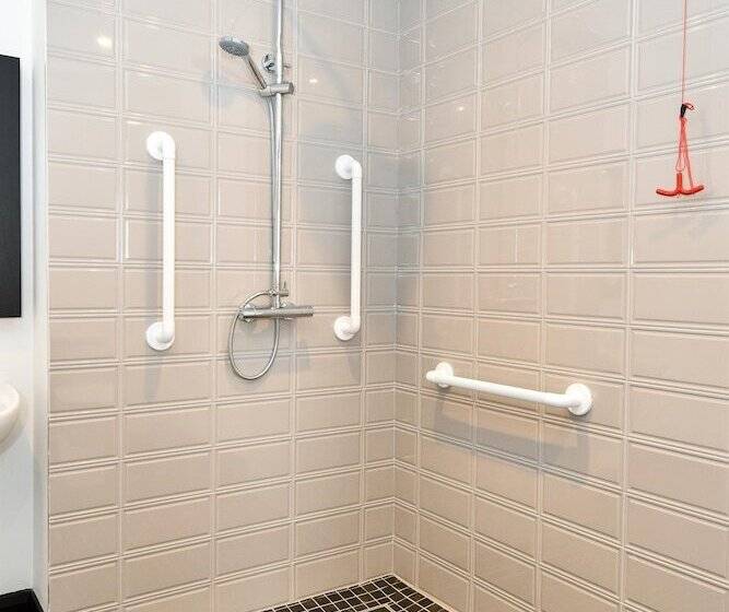 اتاق لوکس با تخت بزرگ, The Lane Boutique Residence