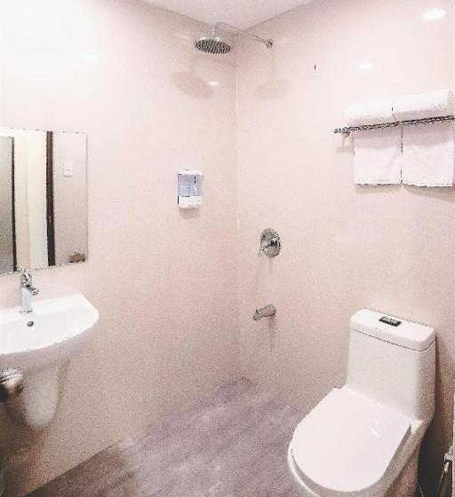 اتاق استاندارد, Trip Inn Near Airport Or City Center