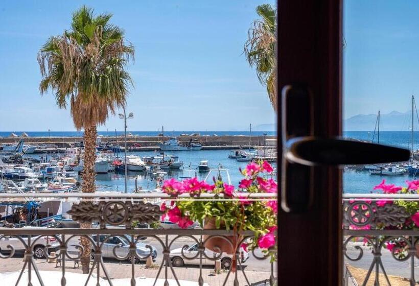 Студио Стандарт Вид на Море с Балконом, Stenopus Greco Casa Per Affitti Turistici