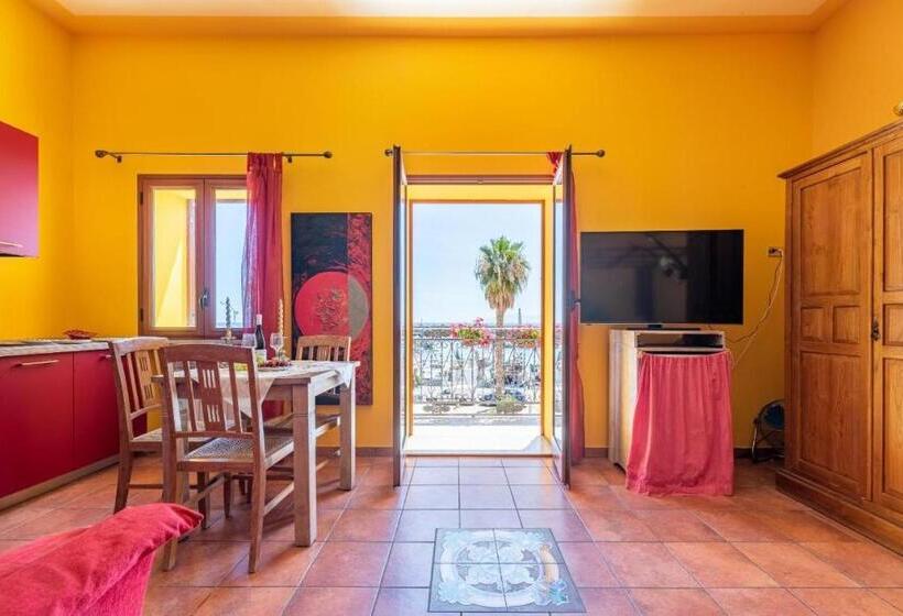 Standard Studio Sea View with Balcony, Stenopus Greco Casa Per Affitti Turistici