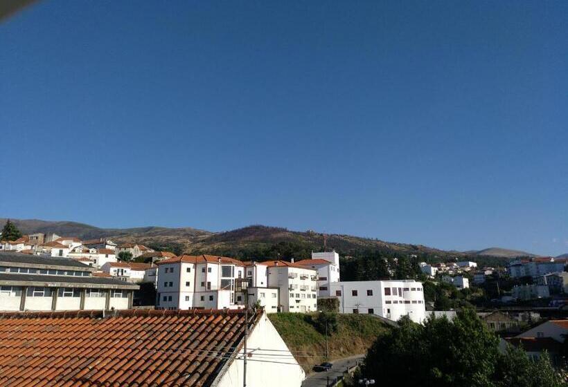 اتاق استاندارد با چشم‌انداز کوهستان, Casa Azul