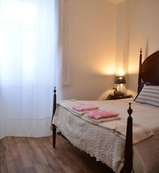 اتاق استاندارد, Casa Azul