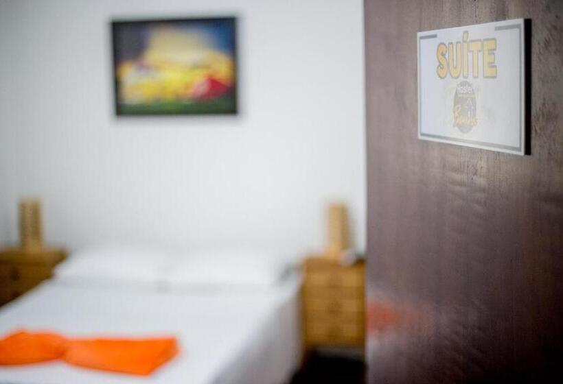 اتاق لوکس, Hostel Bauru