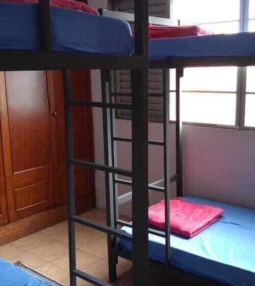 اتاق استاندارد, Hostel Bauru