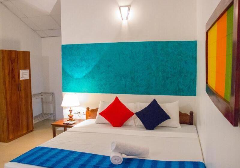اتاق استاندارد با چشم‌انداز استخر, Wasu Villa Hotel Dambulla