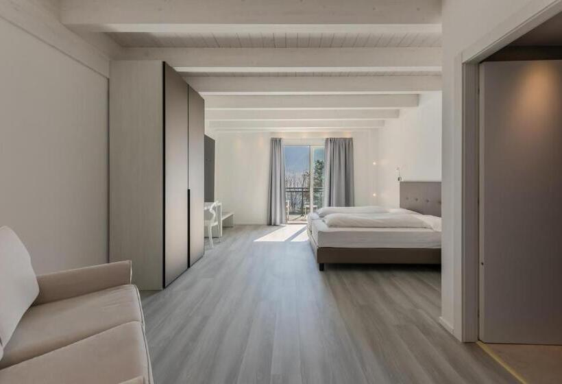 اتاق لوکس با چشم‌انداز دریاچه, La Gardenia & Villa Oleandra