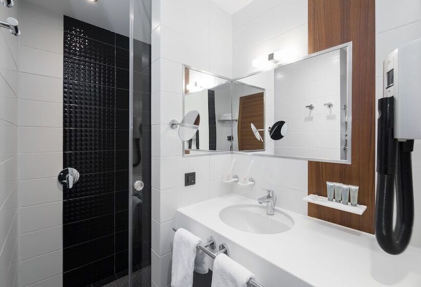 اتاق استاندارد با چشم‌انداز کوهستان, Lavicon Hotel Collection