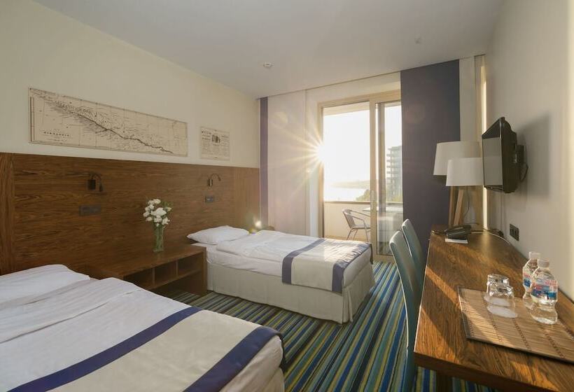اتاق استاندارد با چشم‌انداز کوهستان, Lavicon Hotel Collection
