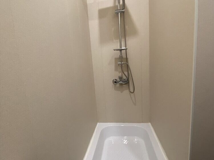 اتاق استاندارد با چشم‌انداز دریا, Hostel Abordage