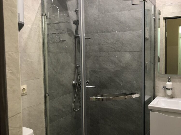 اتاق استاندارد, Hostel Abordage