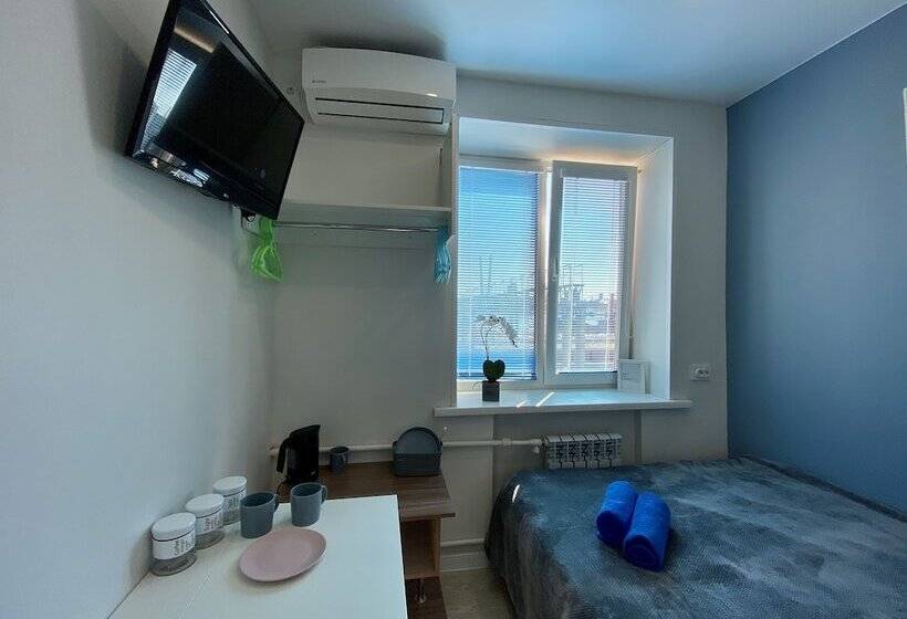 اتاق استاندارد با چشم‌انداز دریا, Hostel Abordage