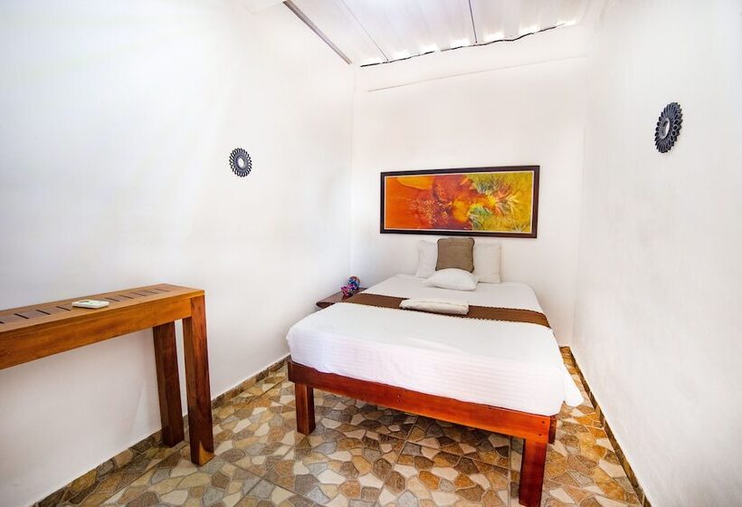 اتاق عادی با تخت دوبل, Mahasand Suites, Hostel &