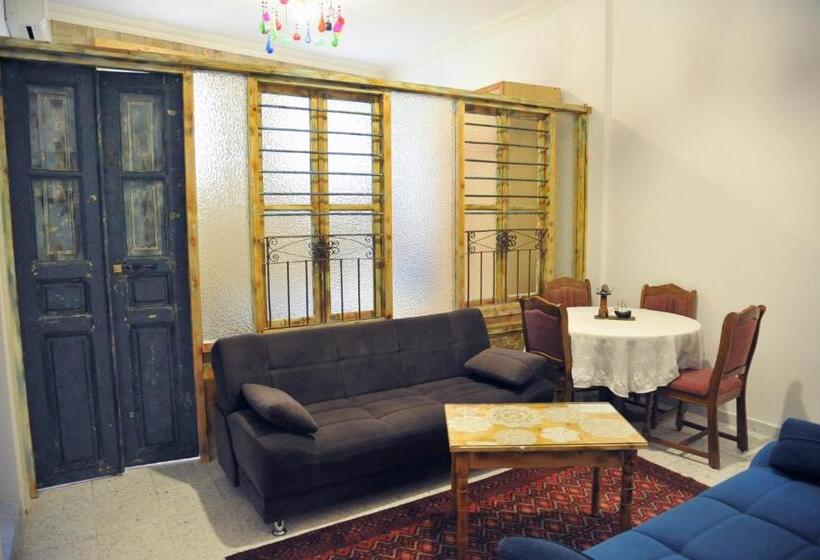 آپارتمان 2 خوابه, Tyre Boutique Apartments