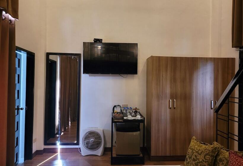 اتاق استاندارد با چشم‌انداز استخر, Fernvale Leisure Club And Resort