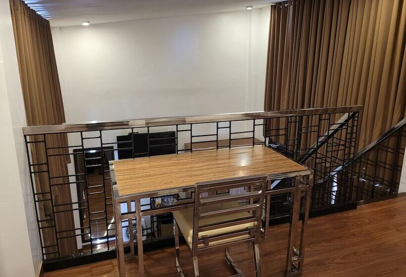 اتاق استاندارد با چشم‌انداز استخر, Fernvale Leisure Club And Resort