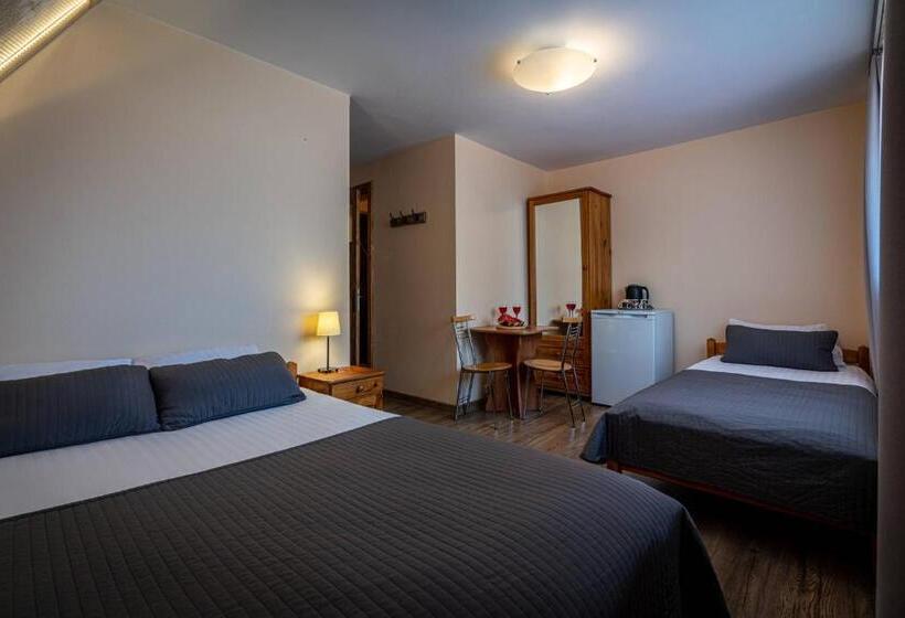 اتاق استاندارد سه نفره, Liberta Inn   Pokoje Gościnne