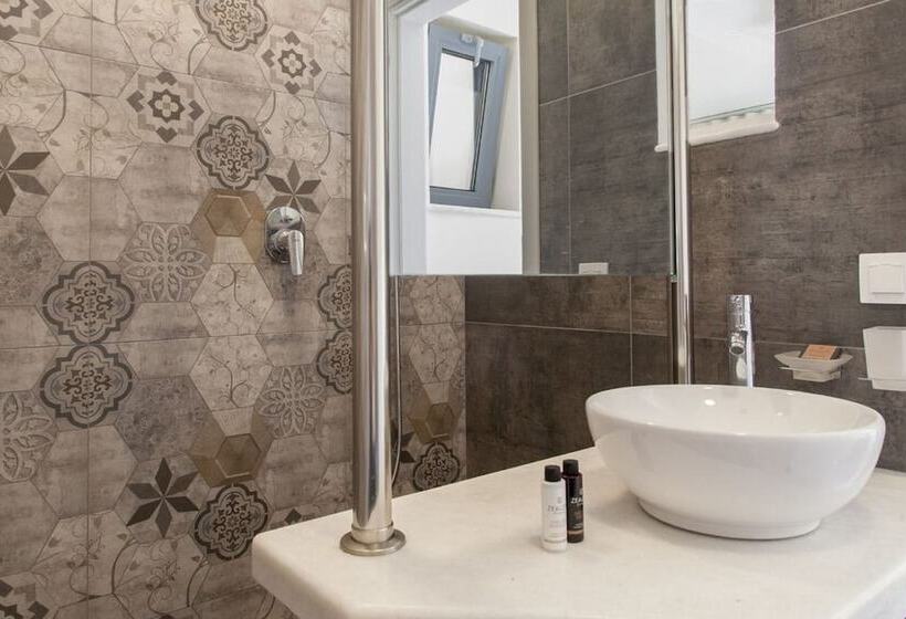 Deluxe Suite Sea View, Sappho Boutique Suites